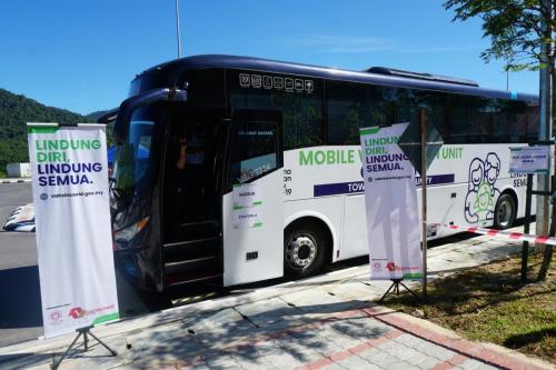 Vaksin Covid-19 di Orang Asli One Stop Centre (OAOSC), Sungai Siput, Perak