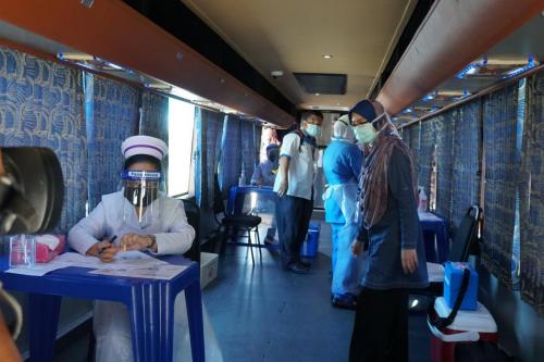 Vaksin Covid-19 di Orang Asli One Stop Centre (OAOSC), Sungai Siput, Perak