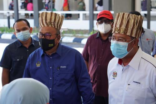 Vaksin Covid-19 di Orang Asli One Stop Centre (OAOSC), Sungai Siput, Perak