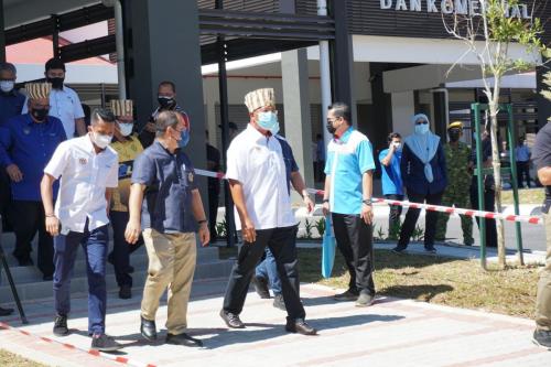 Vaksin Covid-19 di Orang Asli One Stop Centre (OAOSC), Sungai Siput, Perak