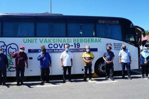 Vaksin Covid-19 di Orang Asli One Stop Centre (OAOSC), Sungai Siput, Perak