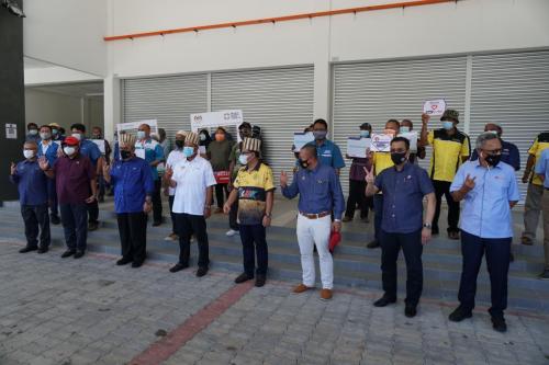 Vaksin Covid-19 di Orang Asli One Stop Centre (OAOSC), Sungai Siput, Perak