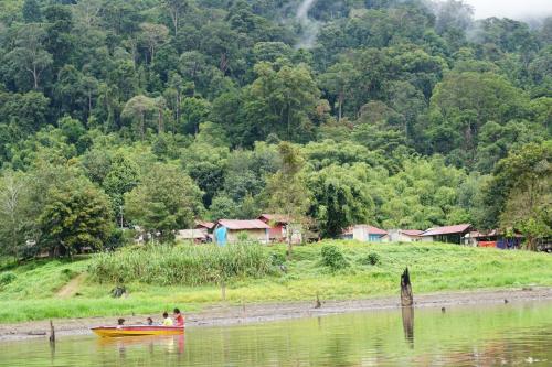 Program Lawatan KP Ke Hulu Perak (Royal Belum)