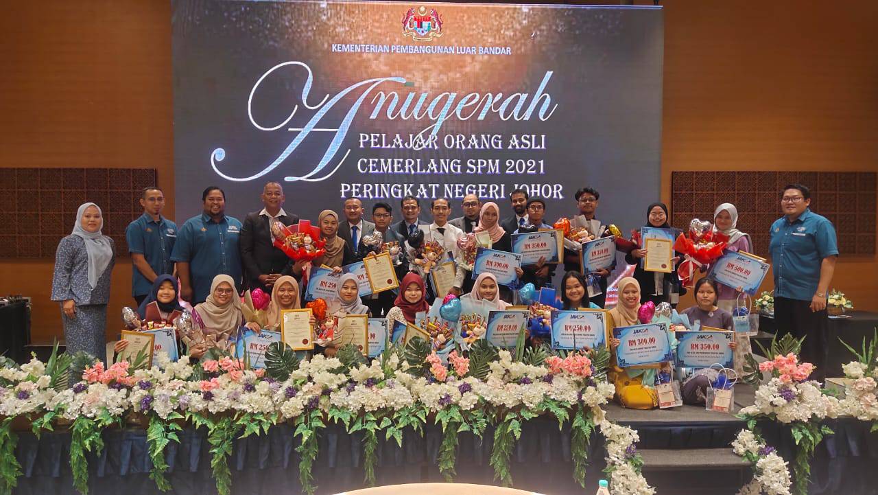 Anugerah Pelajar Orang Asli Cemerlang SPM 2021 Peringkat Negeri Johor