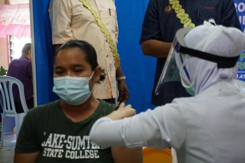 PROGRAM VAKSINASI COVID-19 DI KALANGAN PEMIMPIN MASYARAKAT ORANG ASLI DI KAMPUNG ORANG ASLI PANCHOR, DAERAH JEMPOL, NEGERI SEMBILAN