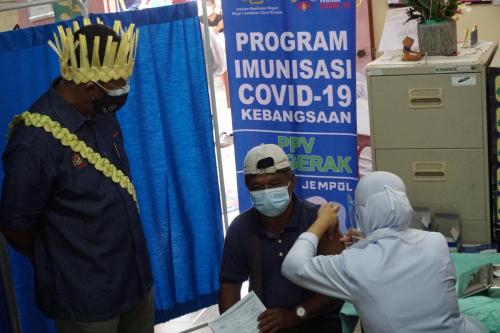 PROGRAM VAKSINASI COVID-19 DI KALANGAN PEMIMPIN MASYARAKAT ORANG ASLI DI KAMPUNG ORANG ASLI PANCHOR, DAERAH JEMPOL, NEGERI SEMBILAN