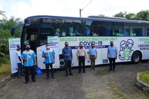 Program Vaksinasi COVID19 Di Kalangan Pemimpin Masyarakat Orang Asli Di Kampung Orang Asli Tanah Abang, Daerah Mersing, Johor