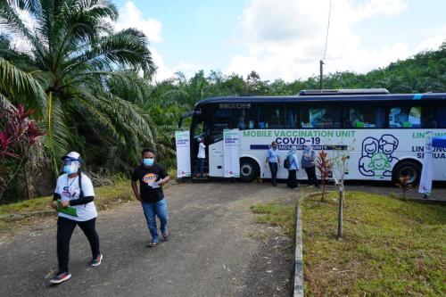 Program Vaksinasi COVID19 Di Kalangan Pemimpin Masyarakat Orang Asli Di Kampung Orang Asli Tanah Abang, Daerah Mersing, Johor