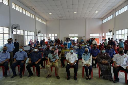 Program Vaksinasi COVID19 Di Kalangan Pemimpin Masyarakat Orang Asli Di Kampung Orang Asli Tanah Abang, Daerah Mersing, Johor