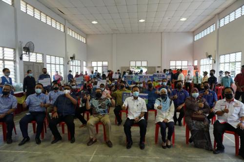 Program Vaksinasi COVID19 Di Kalangan Pemimpin Masyarakat Orang Asli Di Kampung Orang Asli Tanah Abang, Daerah Mersing, Johor