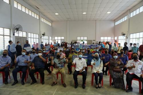 Program Vaksinasi COVID19 Di Kalangan Pemimpin Masyarakat Orang Asli Di Kampung Orang Asli Tanah Abang, Daerah Mersing, Johor