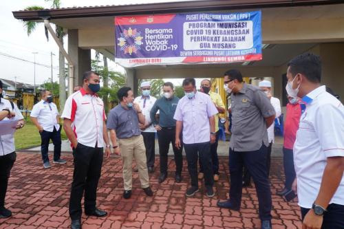 PROGRAM OUTREACH VAKSINASI MASYARAKAT ORANG ASLI DI WILAYAH KESEDAR