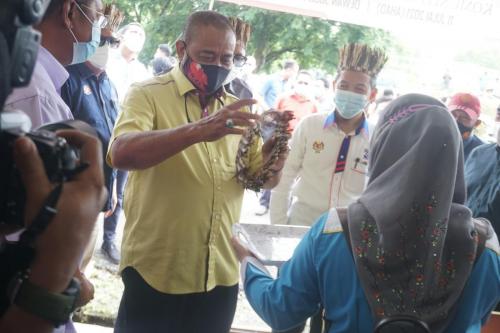 PROGRAM OUTREACH VAKSINASI MASYARAKAT ORANG ASLI DI WILAYAH KESEDAR