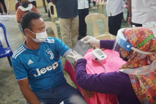 PROGRAM OUTREACH VAKSINASI MASYARAKAT ORANG ASLI DI WILAYAH KESEDAR