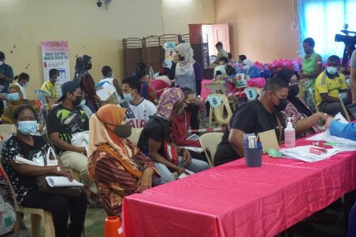 PROGRAM OUTREACH VAKSINASI MASYARAKAT ORANG ASLI DI WILAYAH KESEDAR