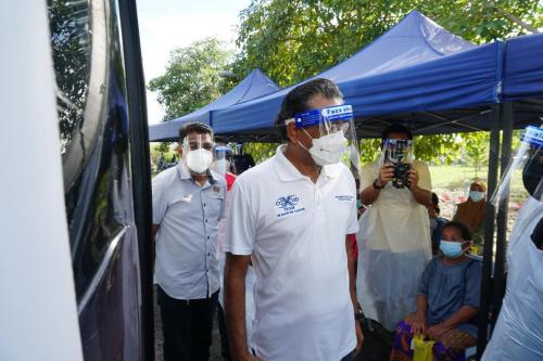 Program Vaksinasi Masyarakat Orang Asli Taman Desa Kemandol