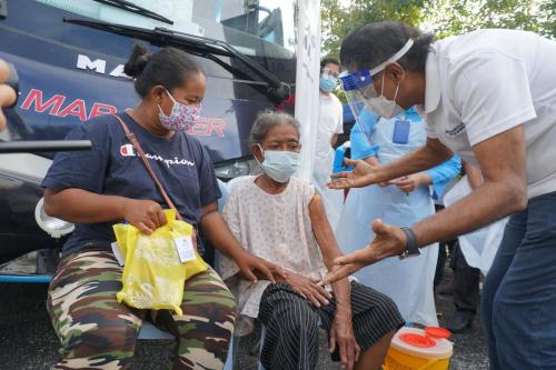 Program Vaksinasi Masyarakat Orang Asli Taman Desa Kemandol