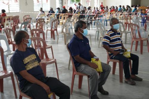 Program Vaksinasi Masyarakat Orang Asli Taman Desa Kemandol