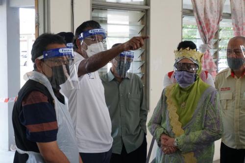 Program Vaksinasi Masyarakat Orang Asli Taman Desa Kemandol